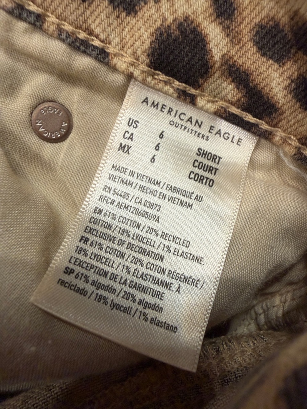 American Eagle Low Rise Cheetah Jeans - Picture 4 of 14
